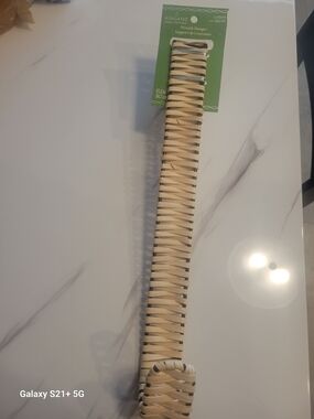 Ashland Cream Wicker Wreath Hanger with Natural Weave